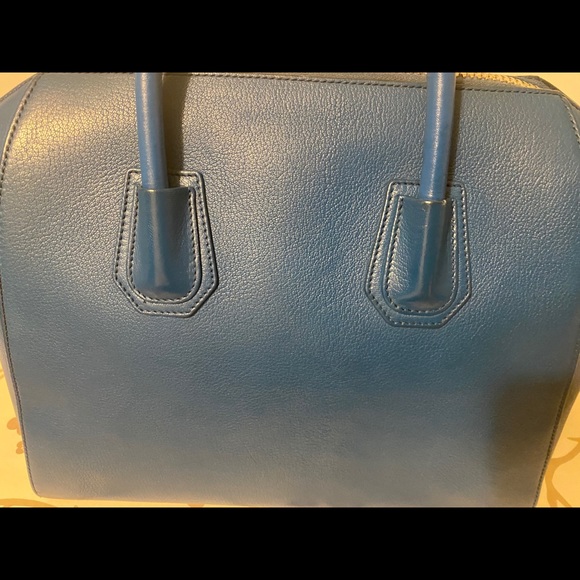 Givenchy Antigona - Picture 4 of 15